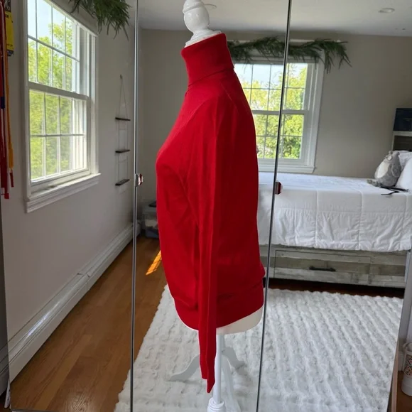 J Crew Red 100% Merino Wool Turtleneck Sweater Medium - Picture 4 of 7